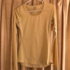 Long sleeve mountain hardware